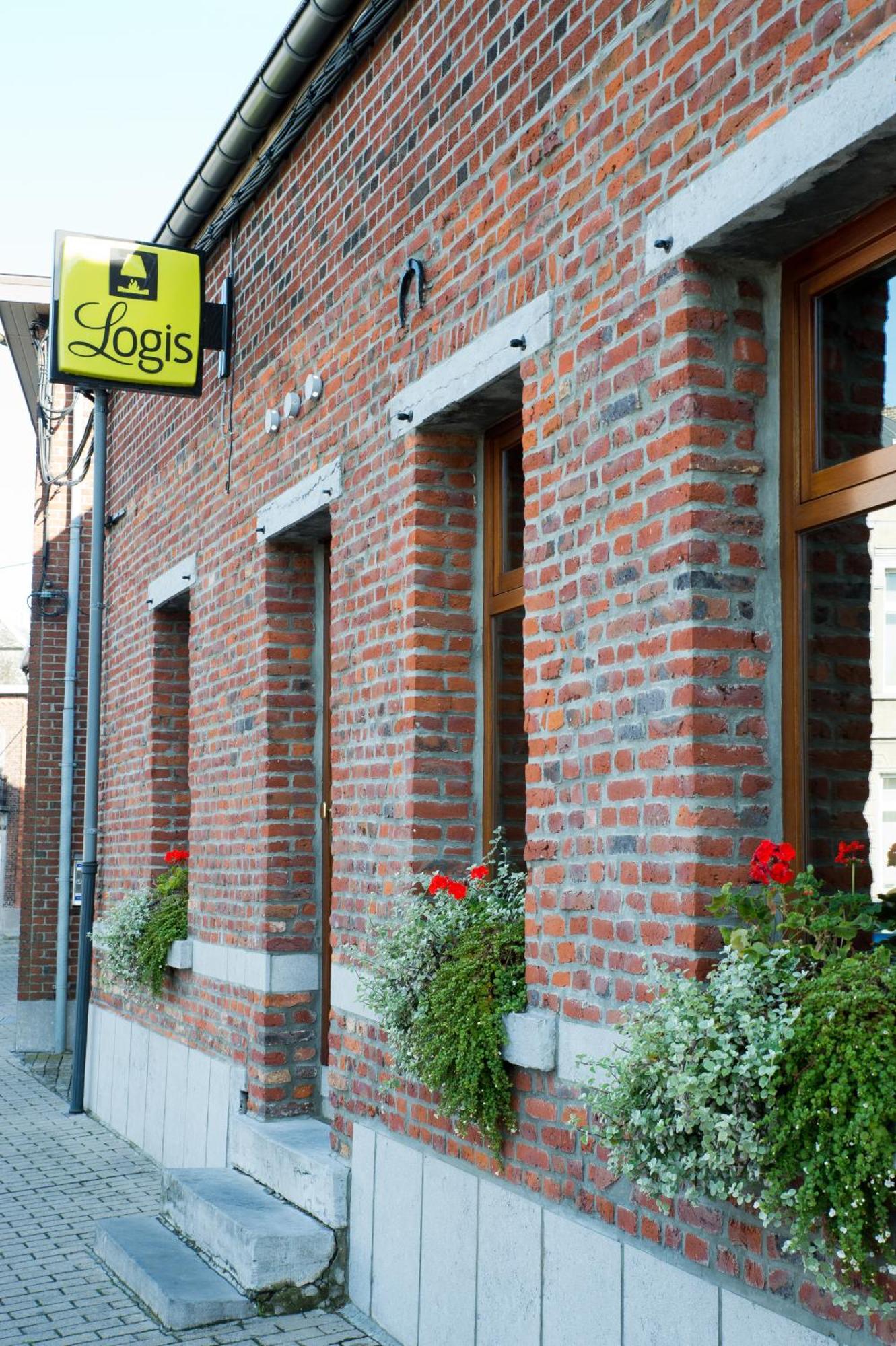 Auberge Le XIX Eme Thulin 외부 사진