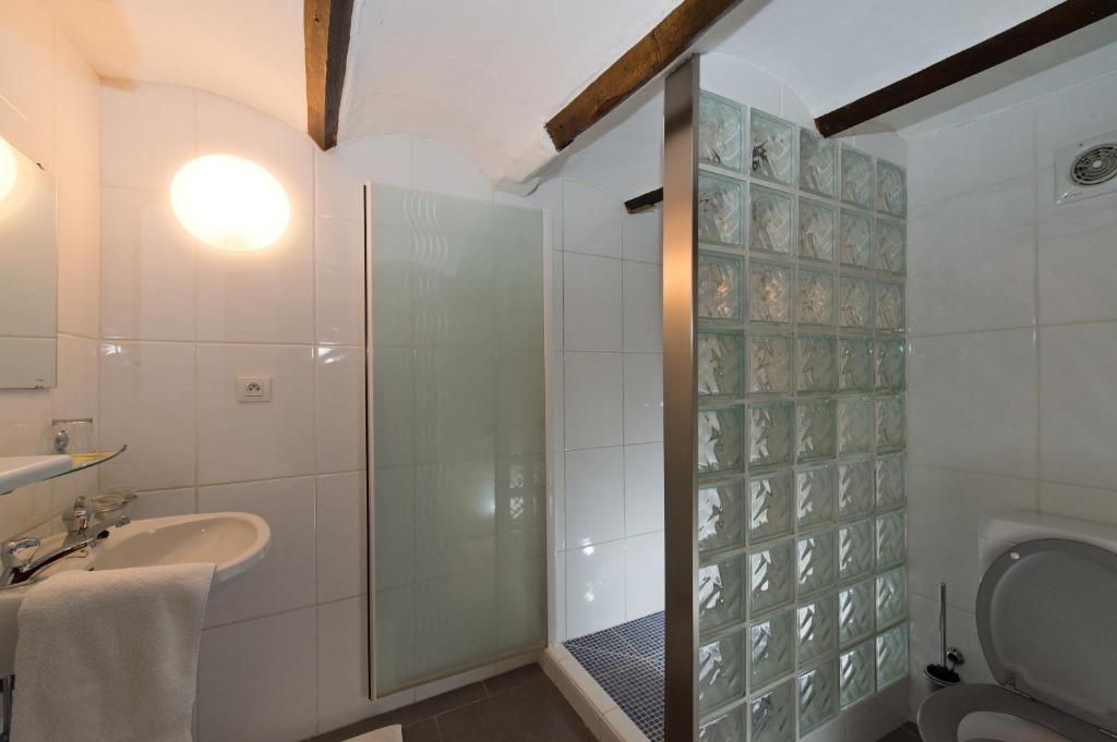 Auberge Le XIX Eme Thulin 객실 사진