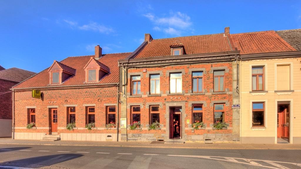 Auberge Le XIX Eme Thulin 외부 사진
